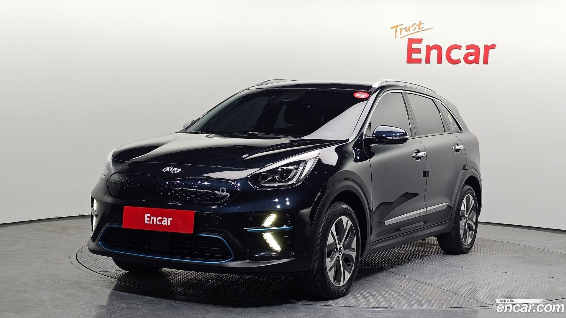 Main__Slider__Photo:Niro Kia 2018.7-0
