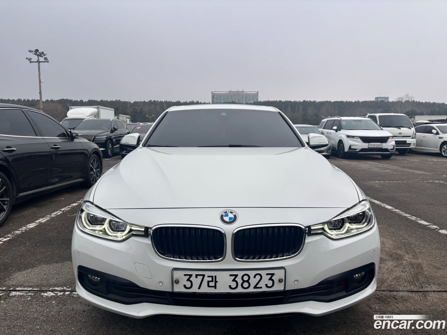 Main__Slider__Photo:3-Series BMW 2016.11-0