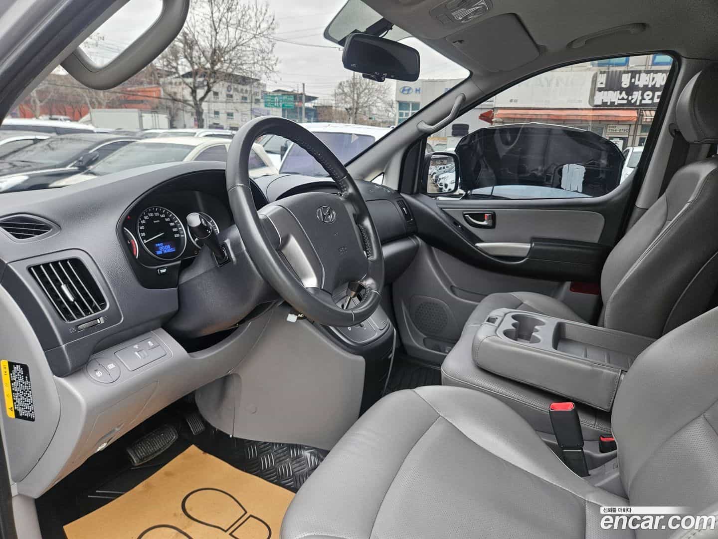 Starex Hyundai 2019.1-OPTION-017