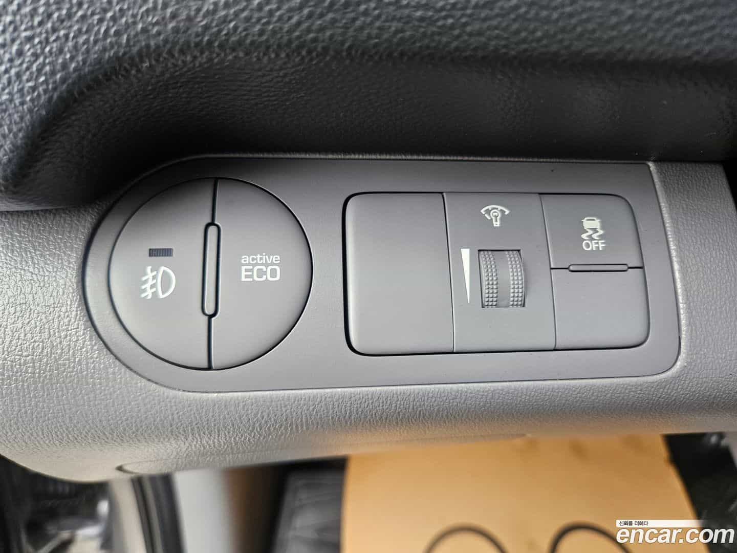Starex Hyundai 2019.1-OPTION-020
