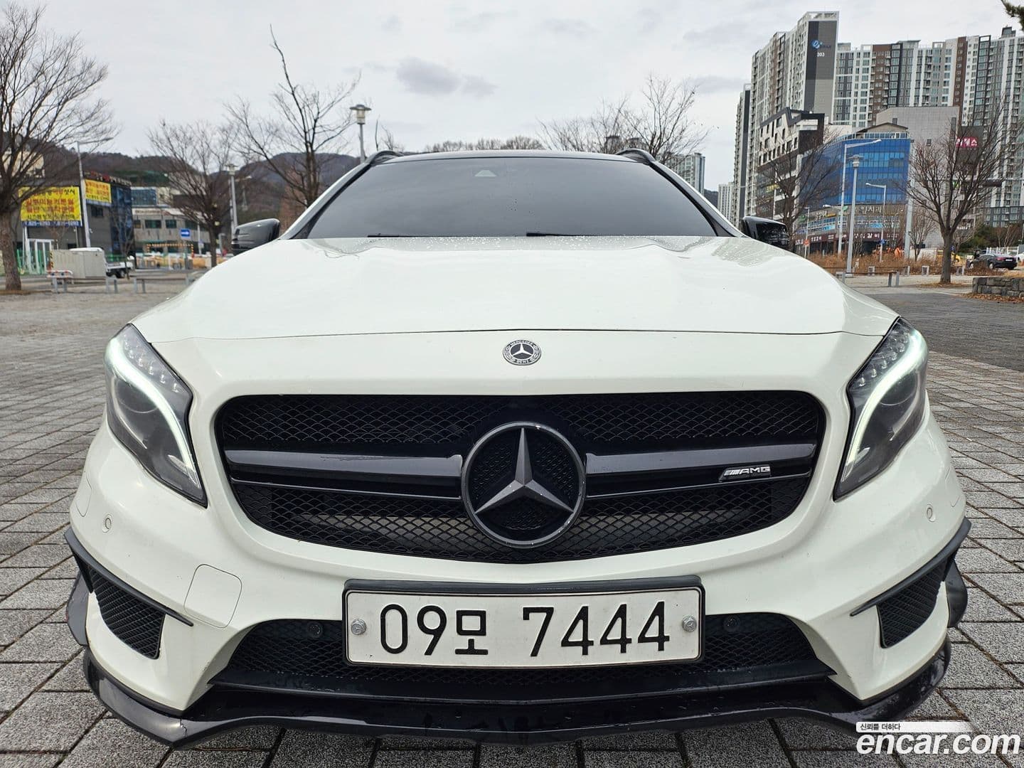 Main__Slider__Photo:GLA-Class Mercedes-Benz 2016.0-0