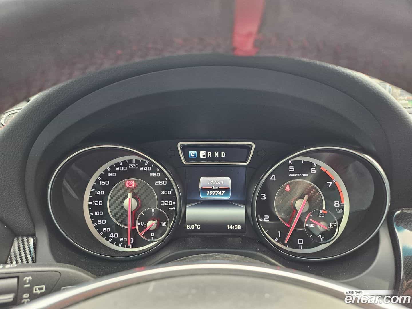 GLA-Class Mercedes-Benz 2016.0-OPTION-023