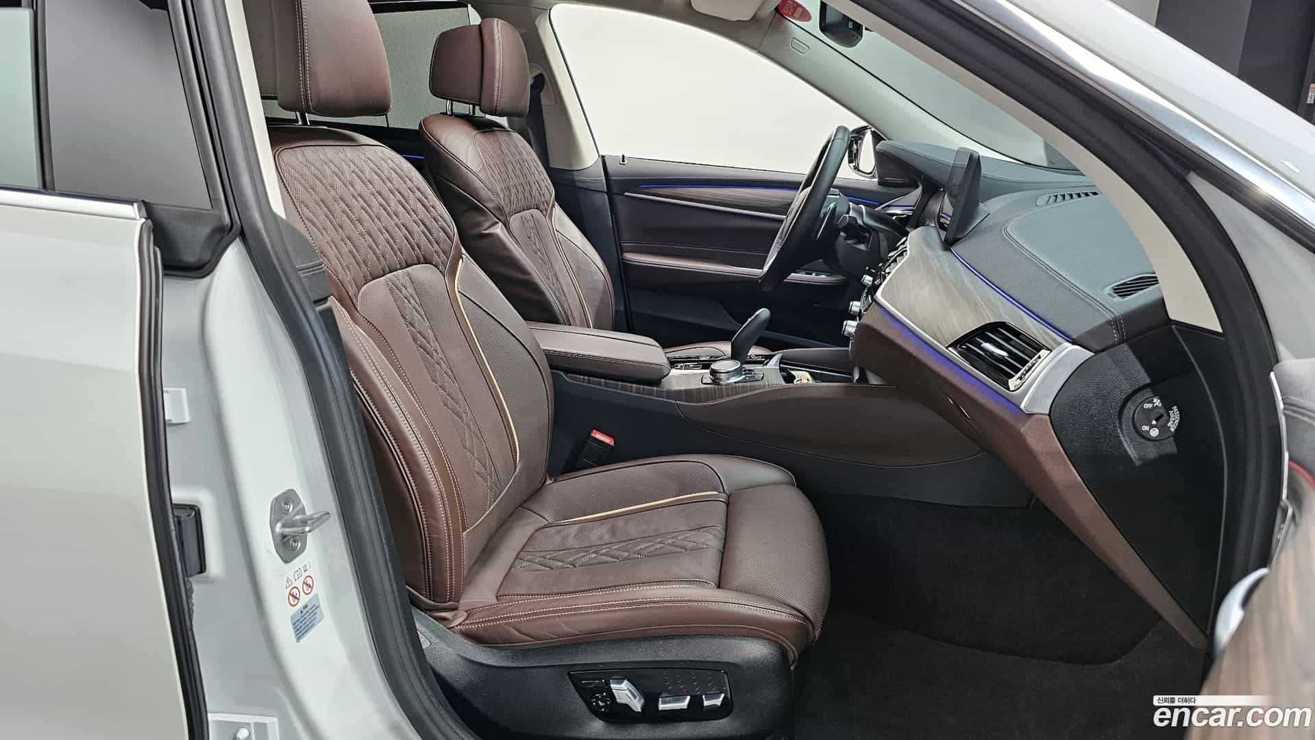 Gran Turismo BMW 2024.3-INNER-010