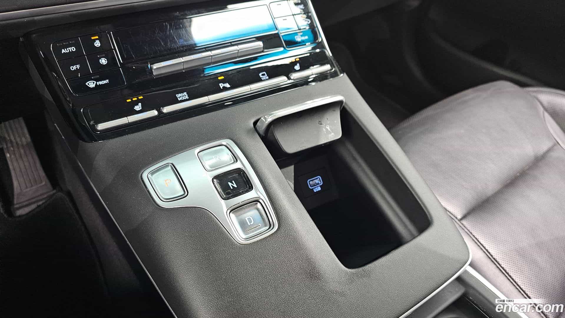 Grandeur Hyundai 2021.4-INNER-009