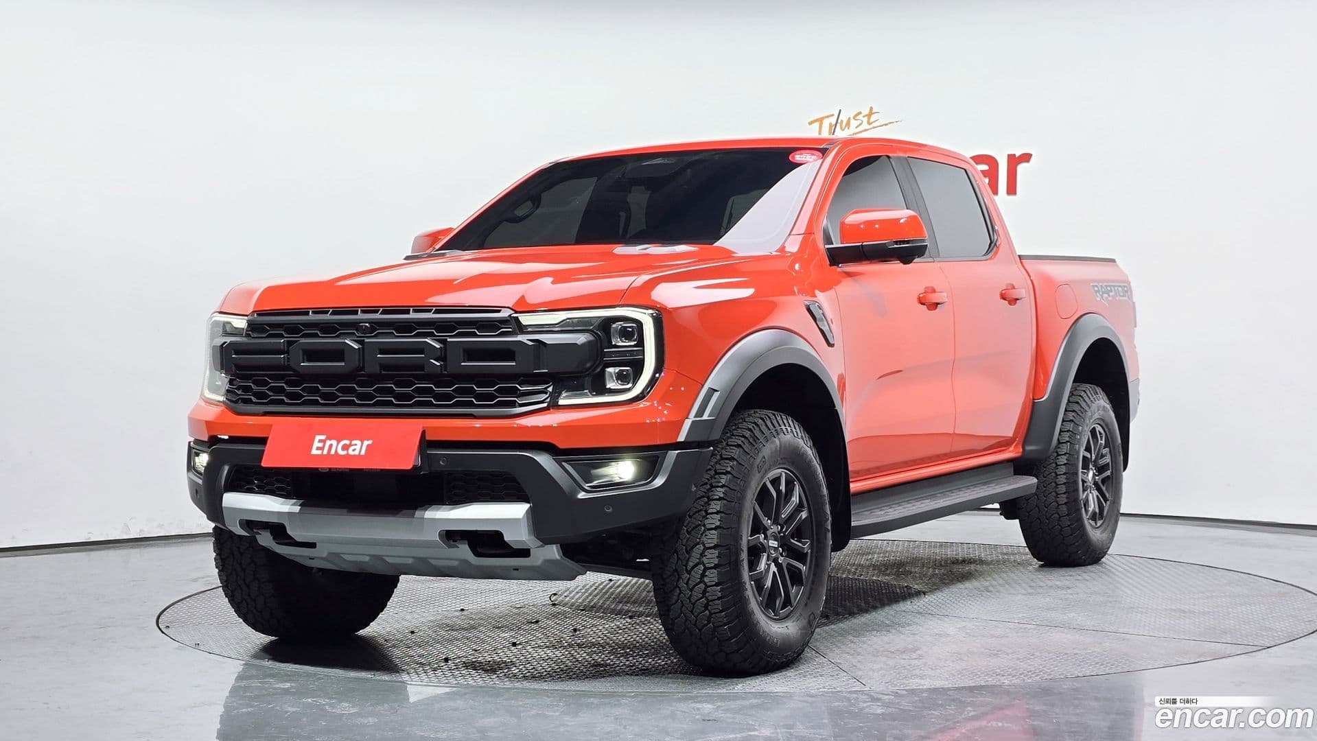 Main__Slider__Photo:Ranger Ford 2024.10-0