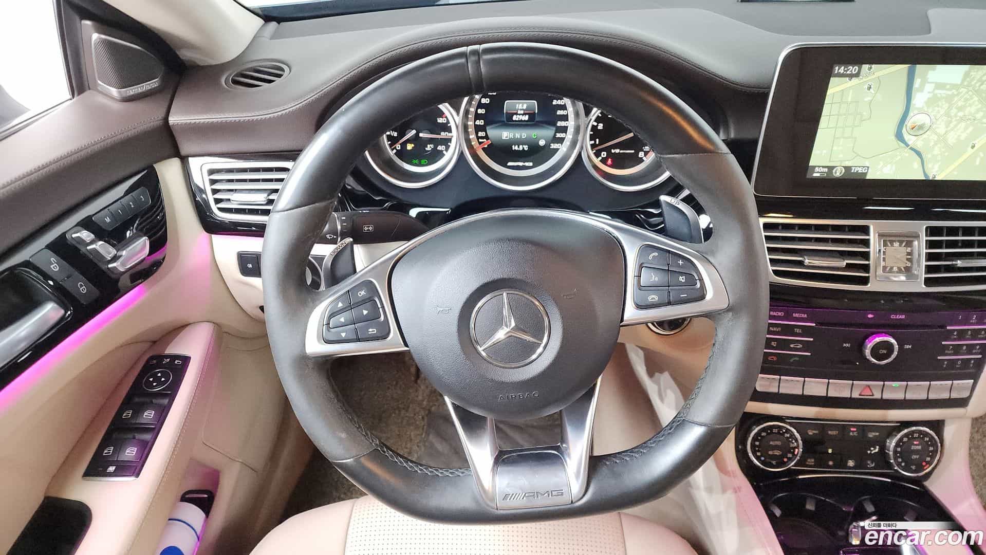 CLS-Class Mercedes-Benz 2015.11-OPTION-017