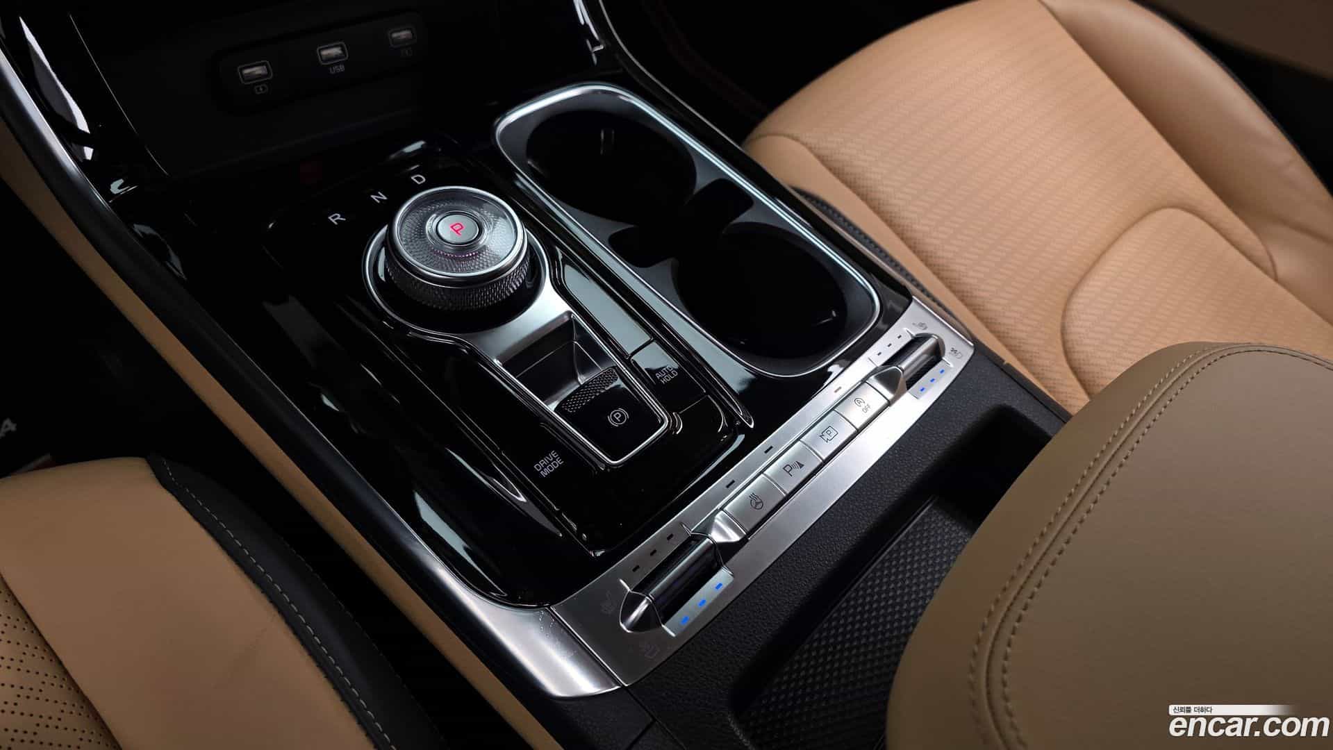 Canival Kia 2021.1-INNER-009