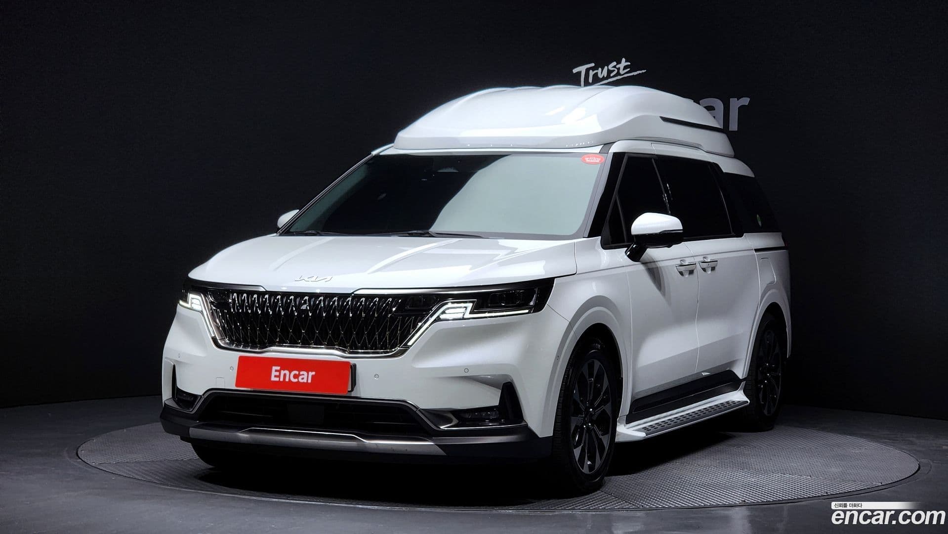 Main__Slider__Photo:Canival Kia 2022.11-0