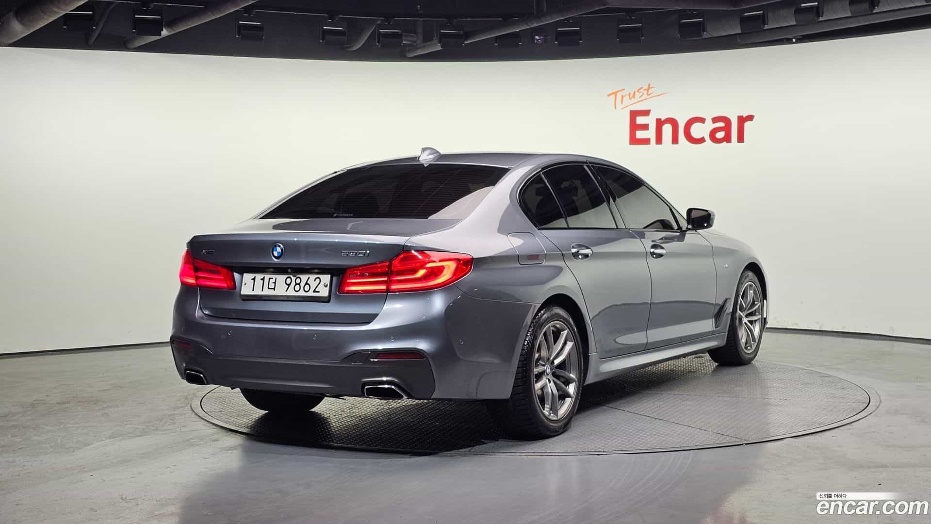 5-Series BMW 2017.5-OUTER-002