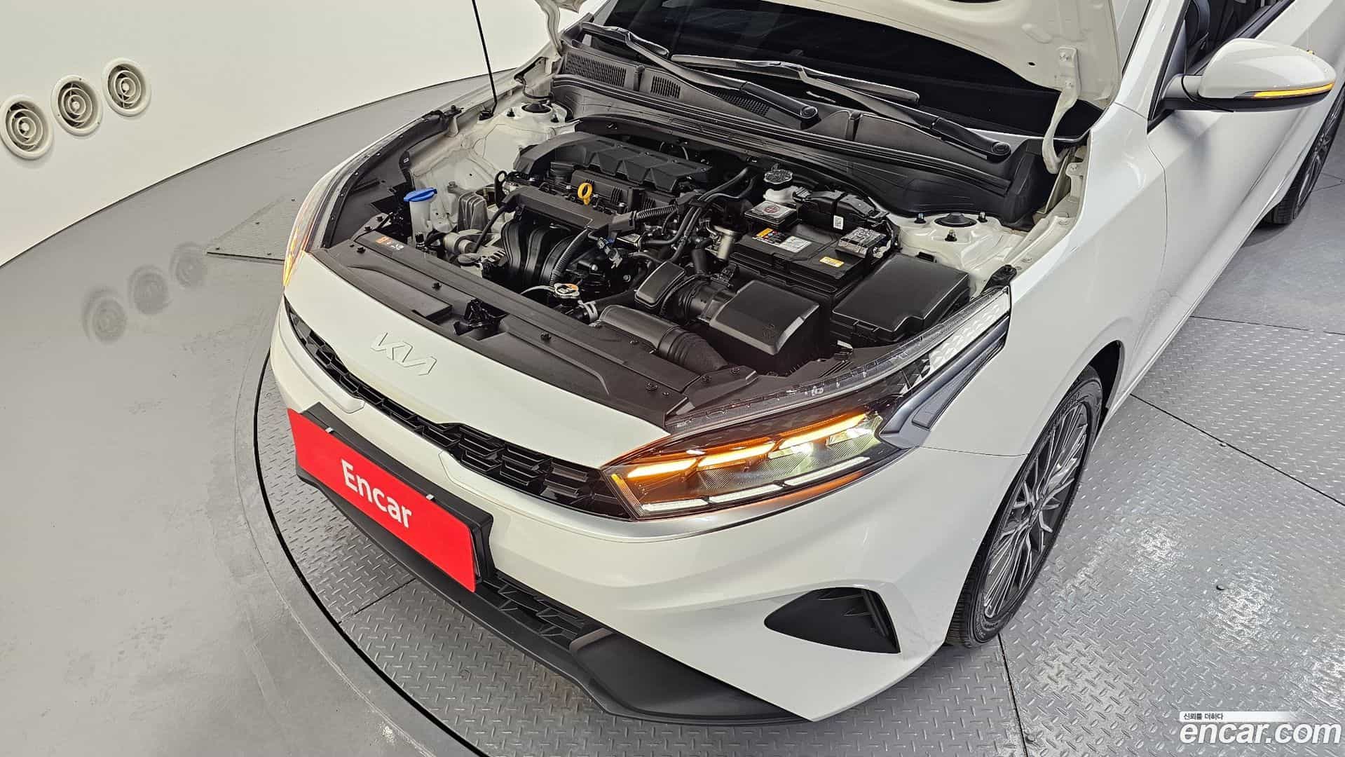 K3 Kia 2024.2-INNER-006