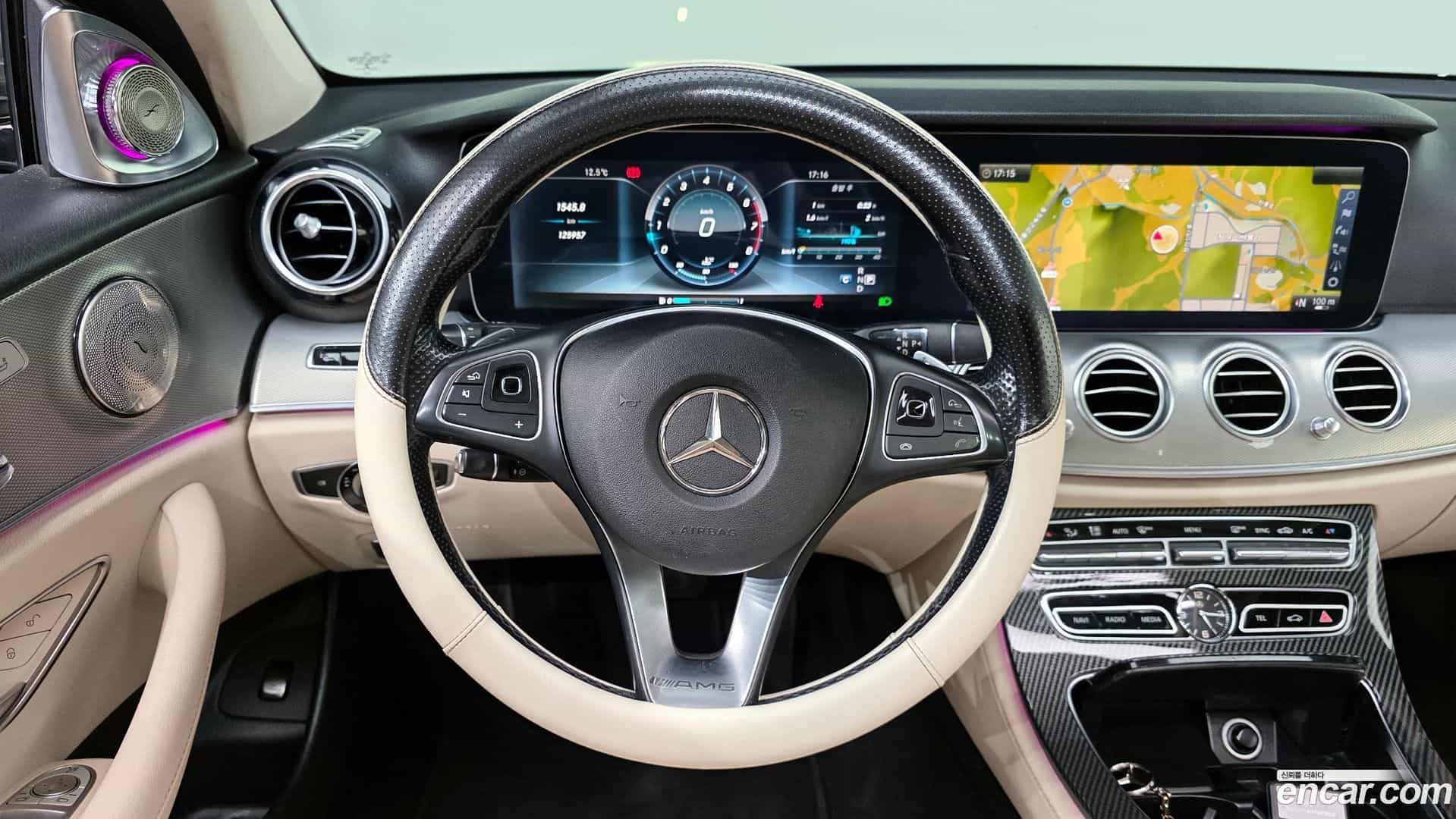 E-Class Mercedes-Benz 2017.7-OPTION-017