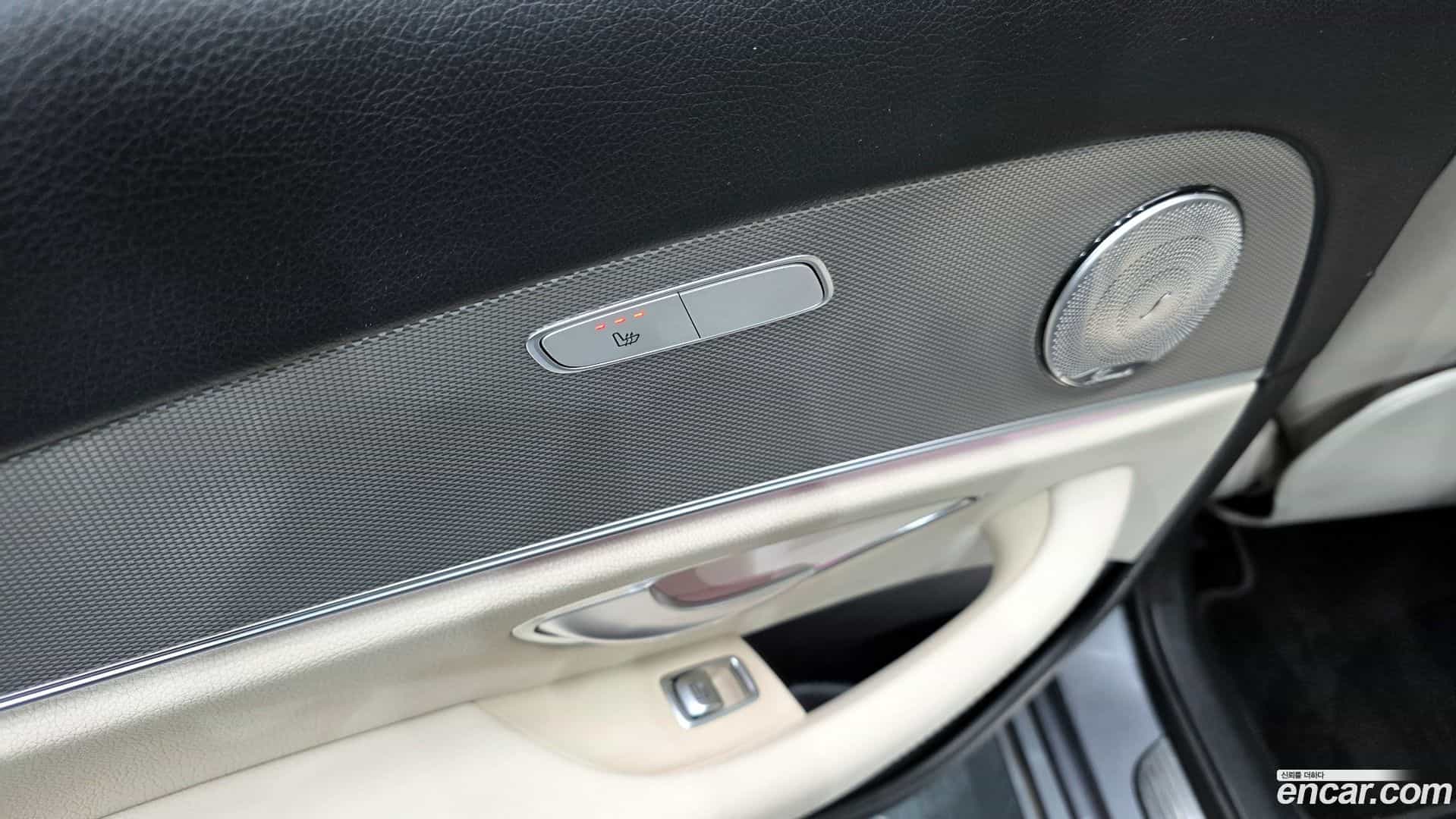 E-Class Mercedes-Benz 2017.7-OPTION-021