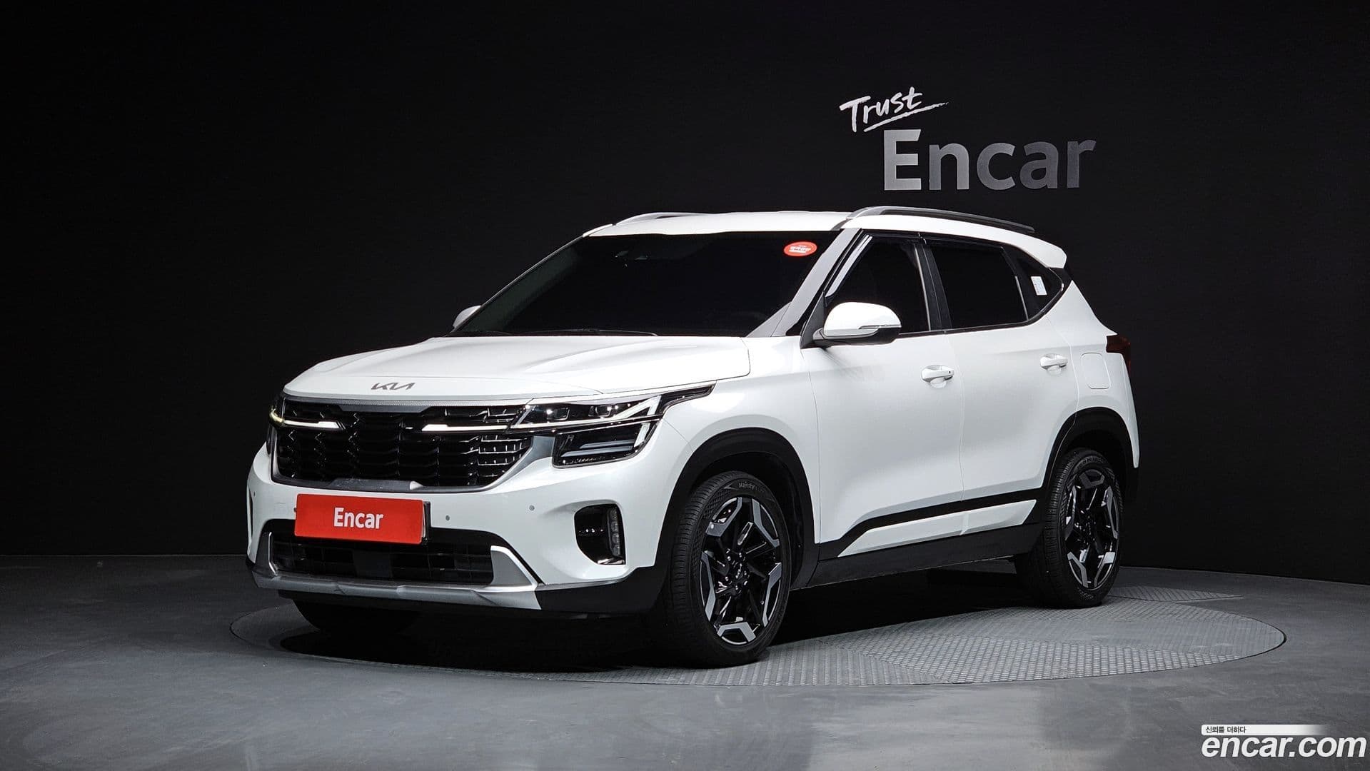 Main__Slider__Photo:Seltos Kia 2023.0-0