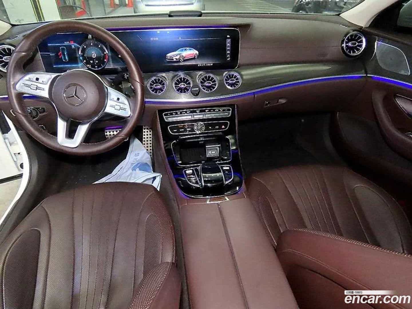 CLS-Class Mercedes-Benz 2019.0-INNER-010