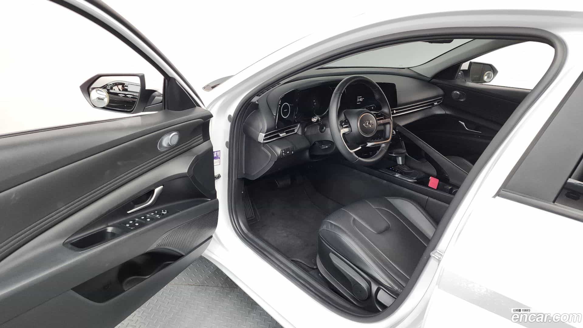 AVANTE Hyundai 2020.6-INNER-010