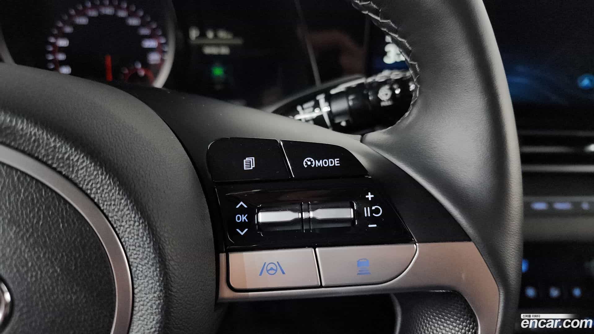 AVANTE Hyundai 2020.6-OPTION-019