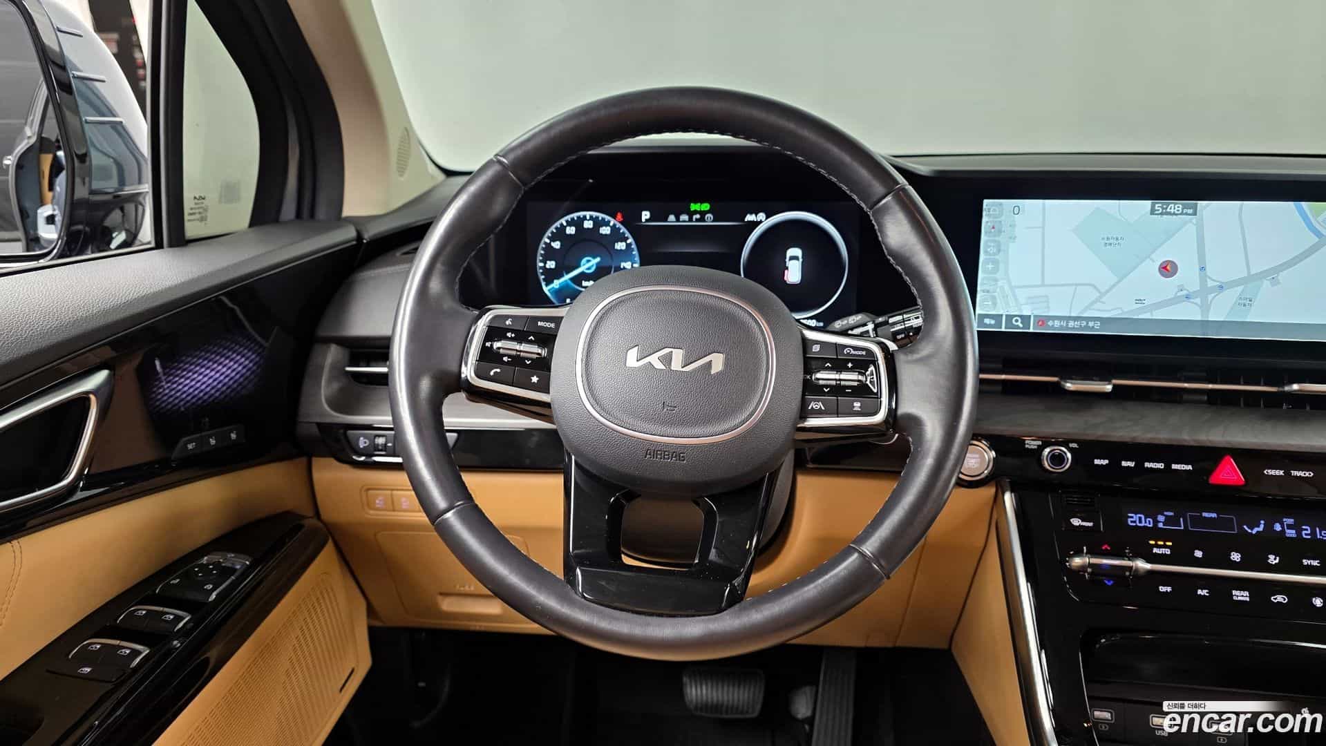 Canival Kia 2022.6-OPTION-017
