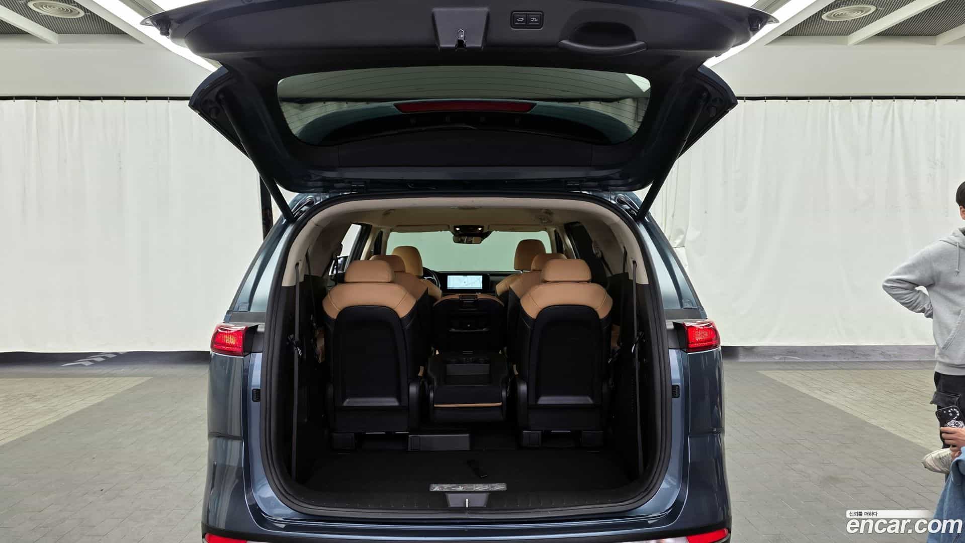 Canival Kia 2022.6-OPTION-024