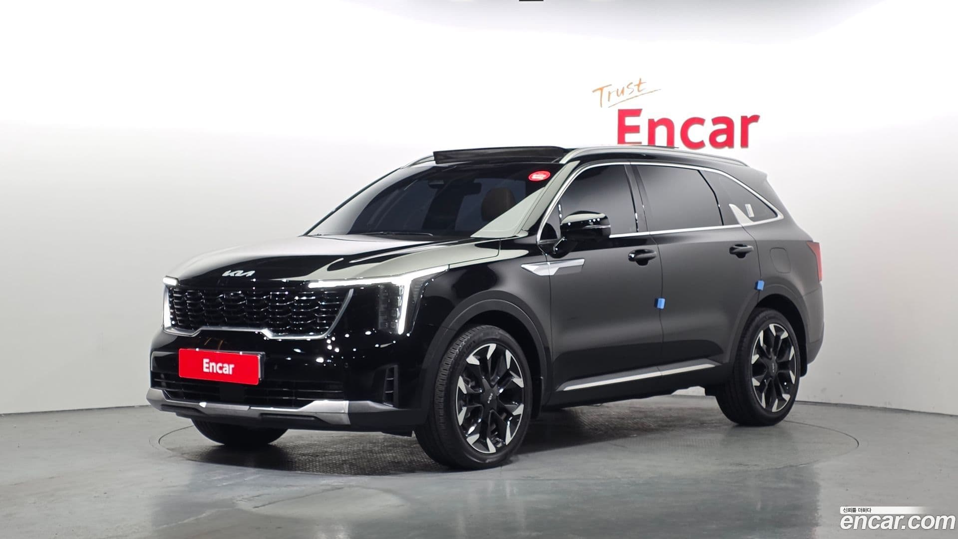 Main__Slider__Photo:Sorento Kia 2025.0-0