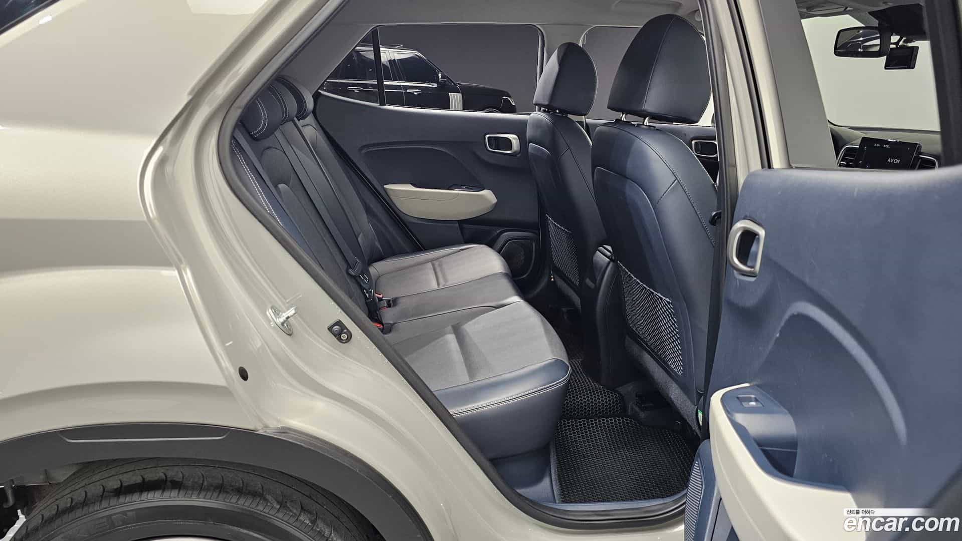 Venue Hyundai 2019.8-OPTION-016