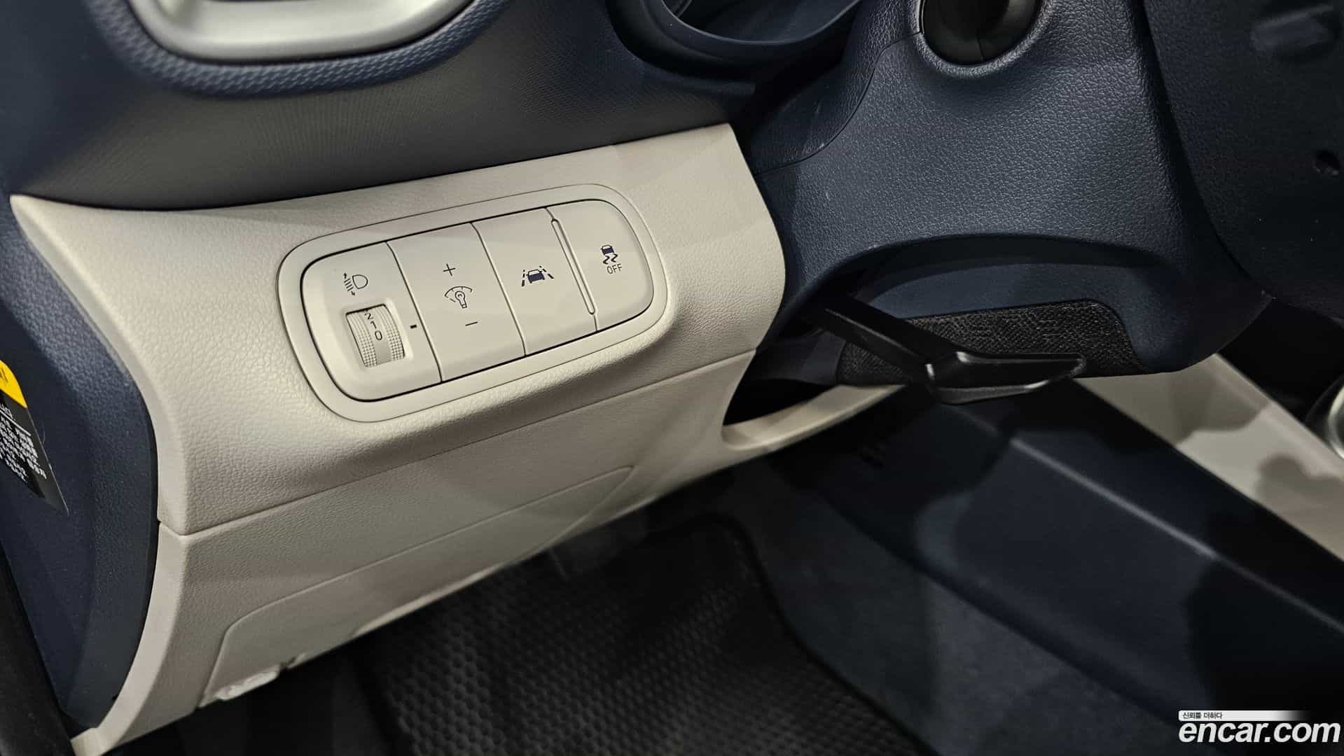 Venue Hyundai 2019.8-OPTION-020