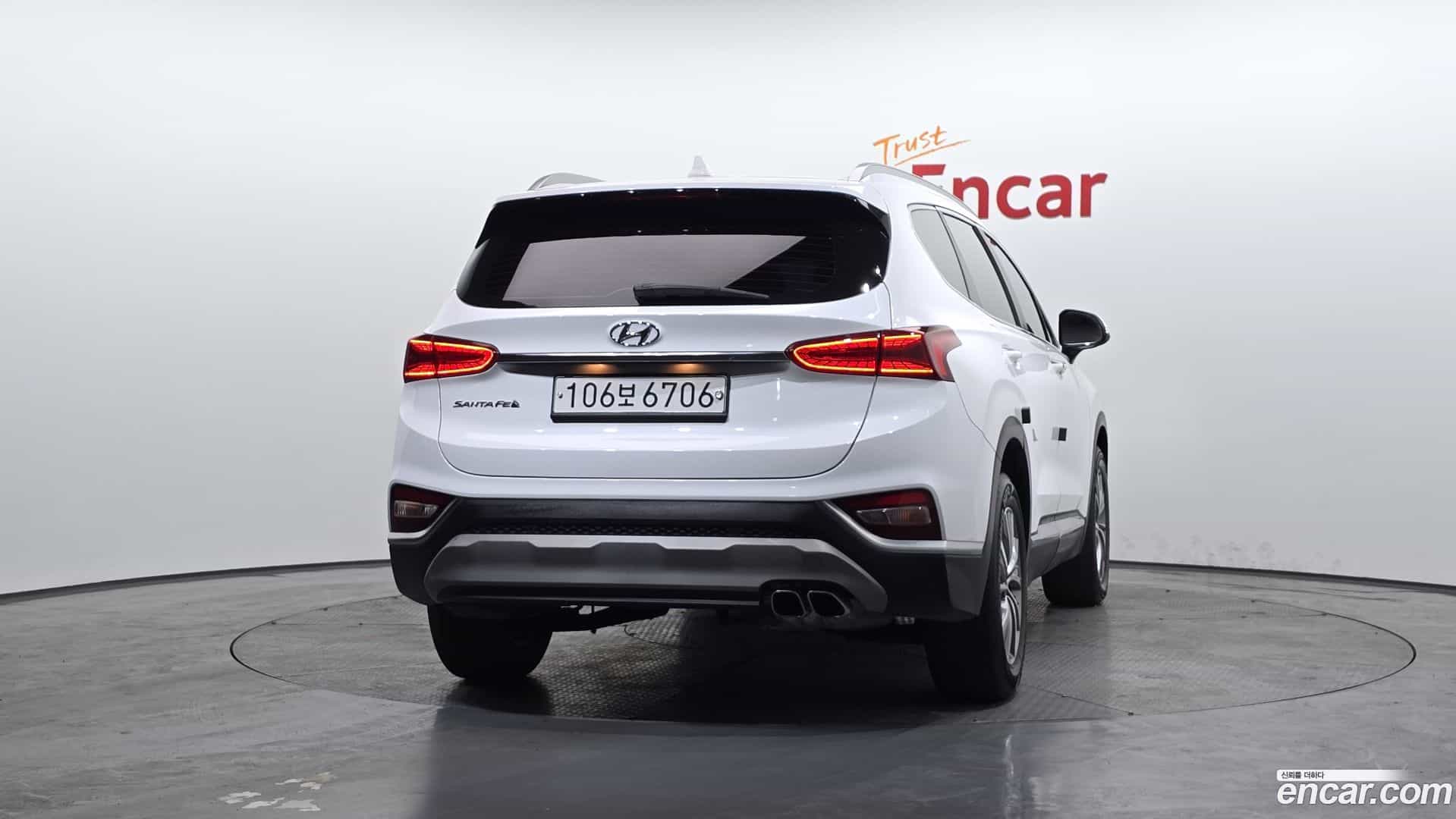 Santafe Hyundai 2020.2-OUTER-004