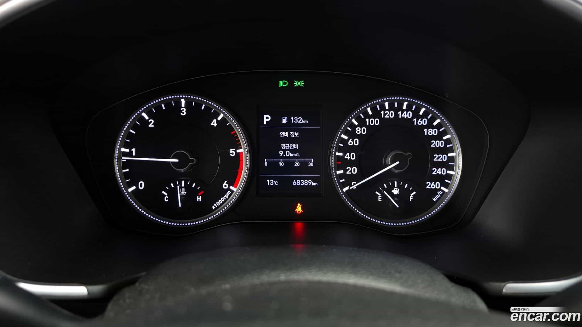Santafe Hyundai 2020.2-INNER-008