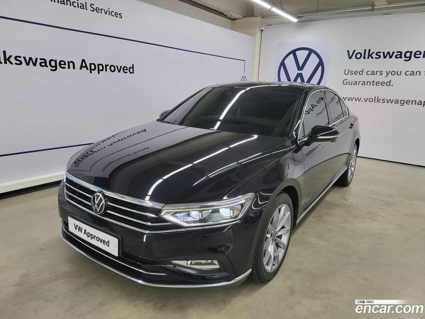 Passat Volkswagen 2021.5-OUTER-001
