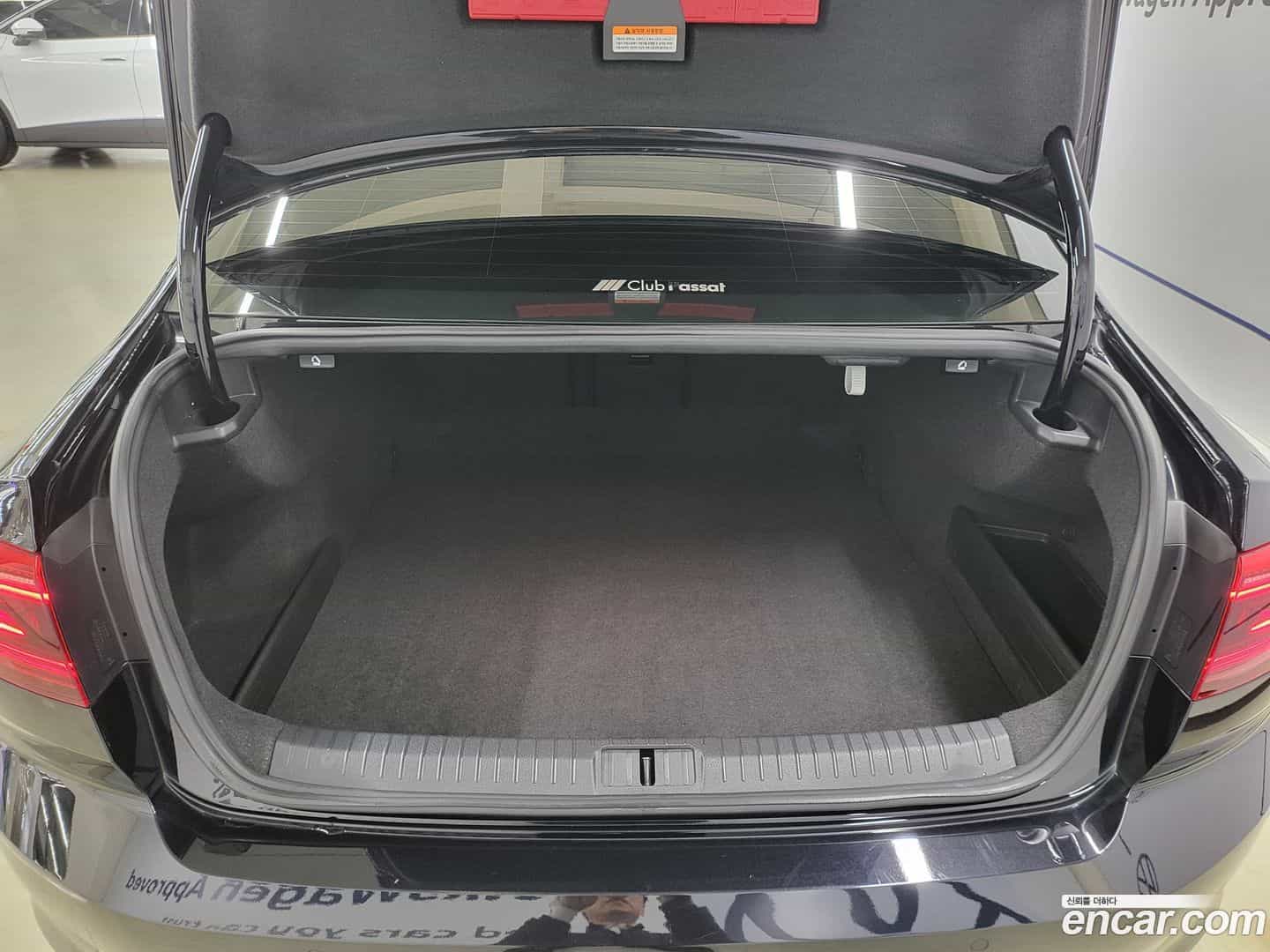 Passat Volkswagen 2021.5-OPTION-020