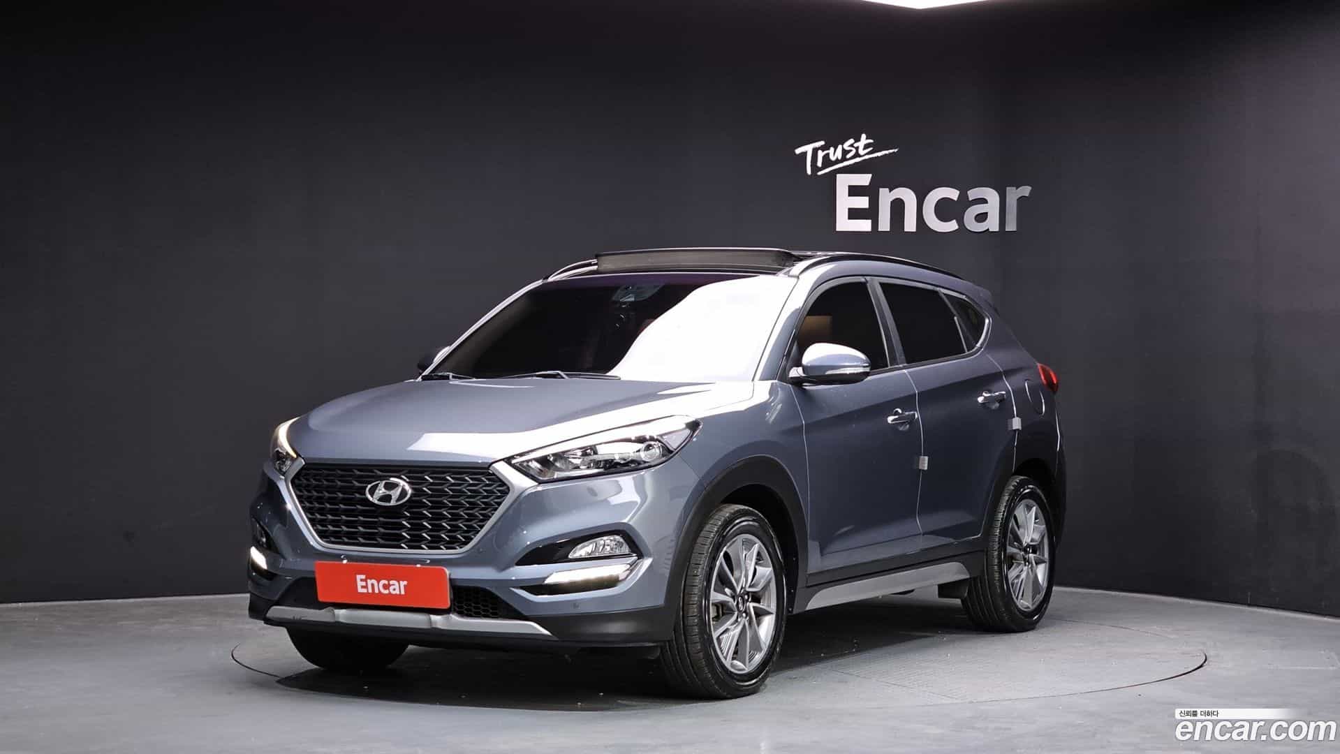 Tucson Hyundai 2018.3-OUTER-001