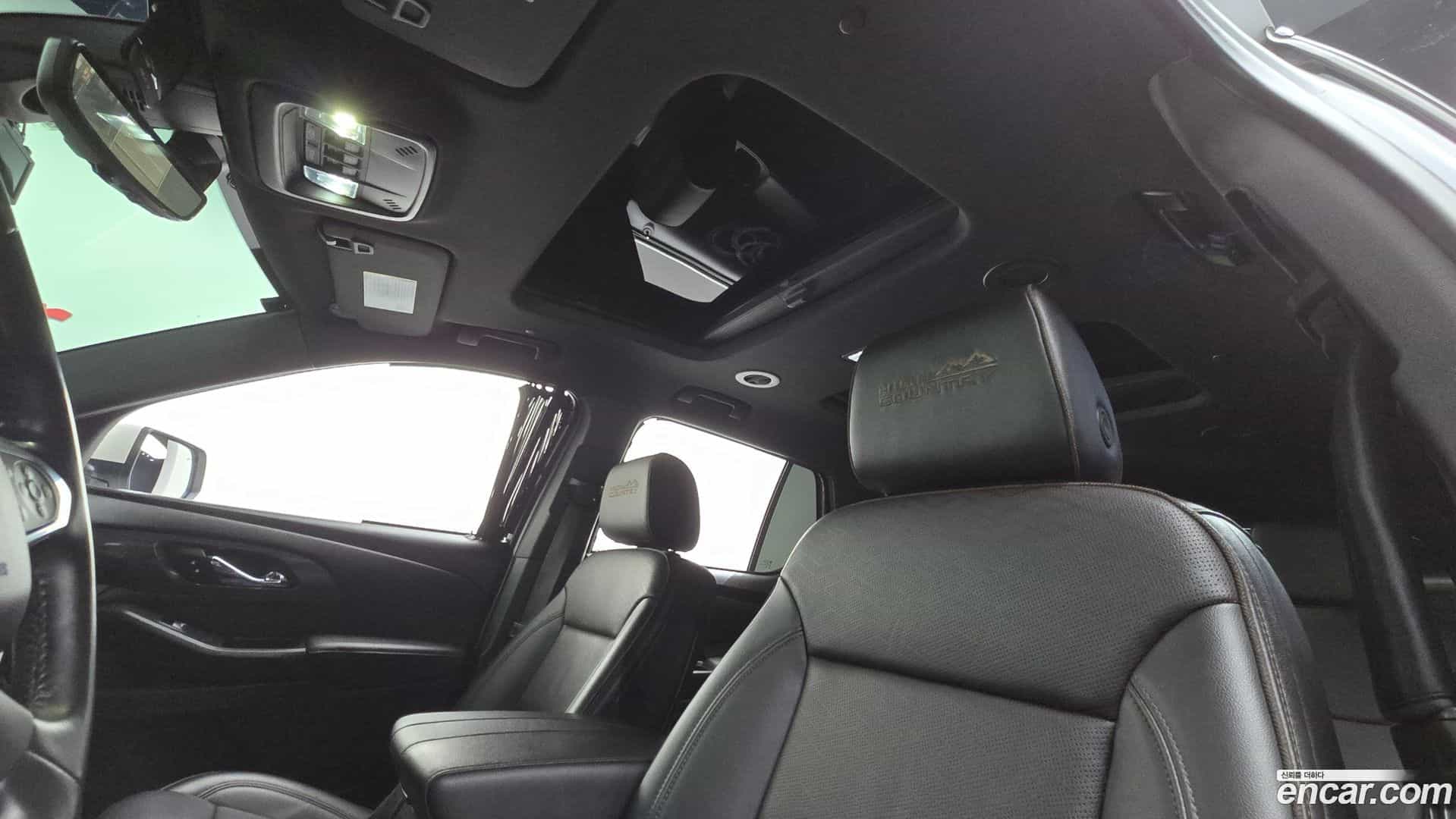 Traverse Chevrolet 2022.7-OPTION-023