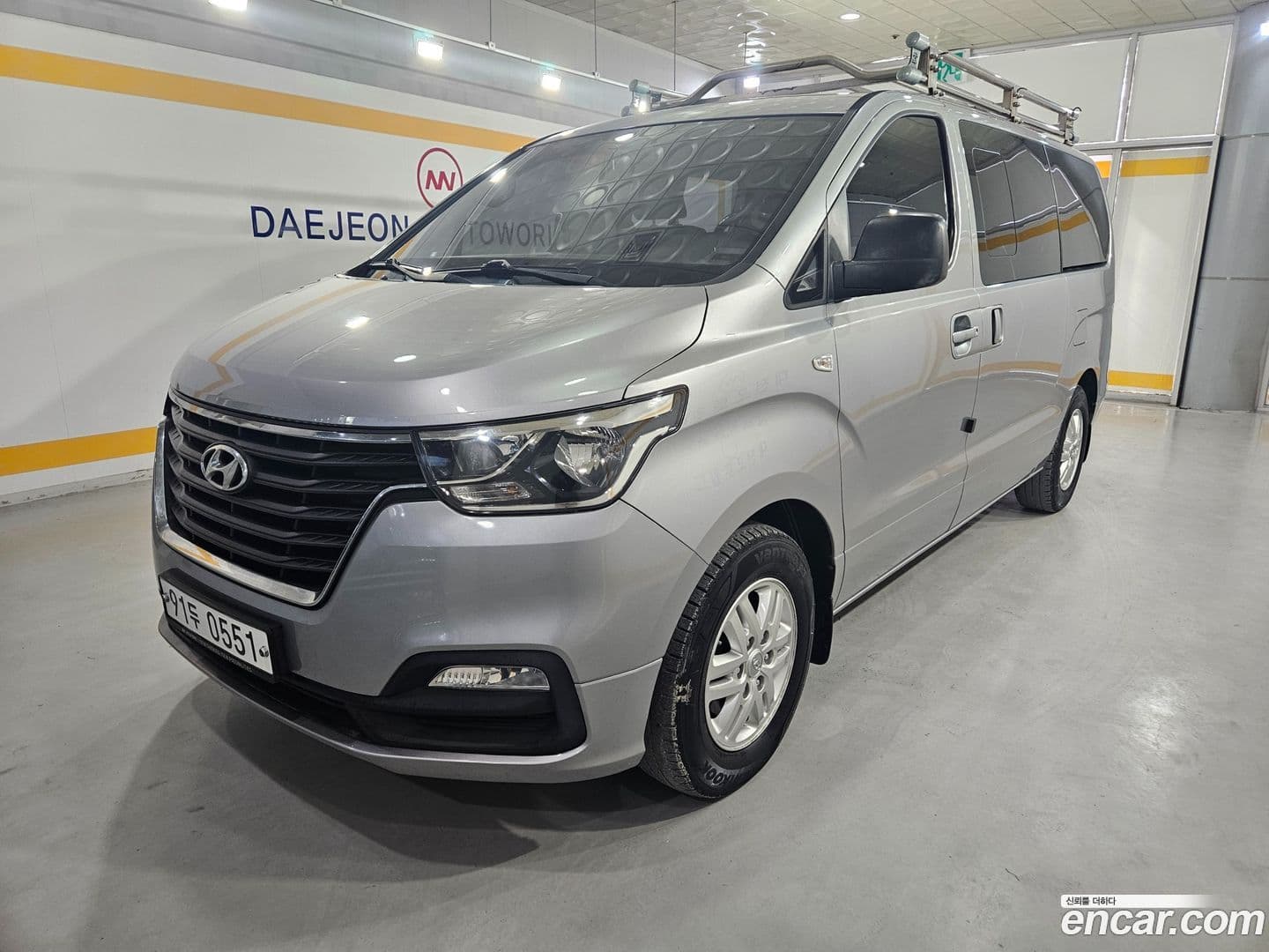 Main__Slider__Photo:Starex Hyundai 2019.3-0