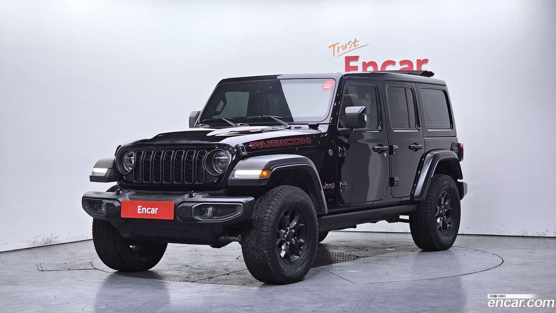 Main__Slider__Photo:Wrangler Jeep 2019.7-0
