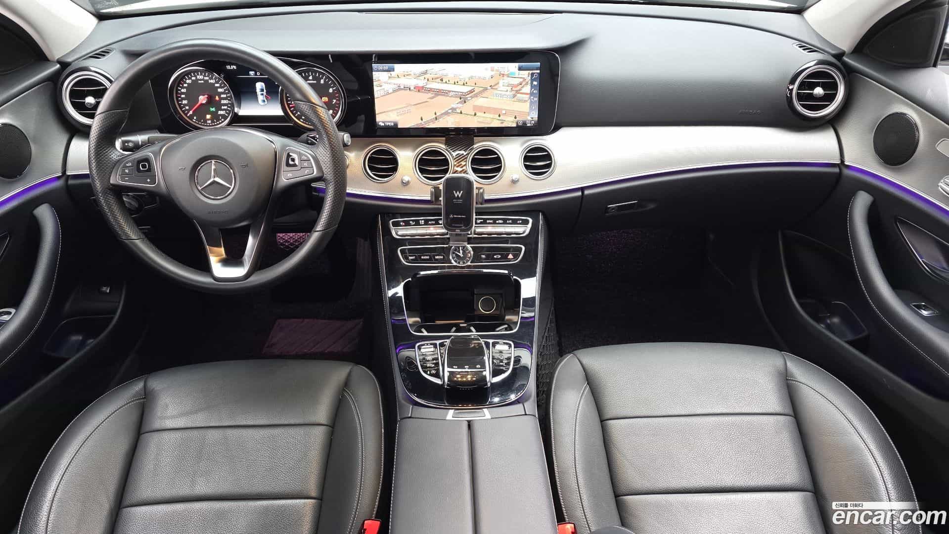 E-Class Mercedes-Benz 2018.2-INNER-007