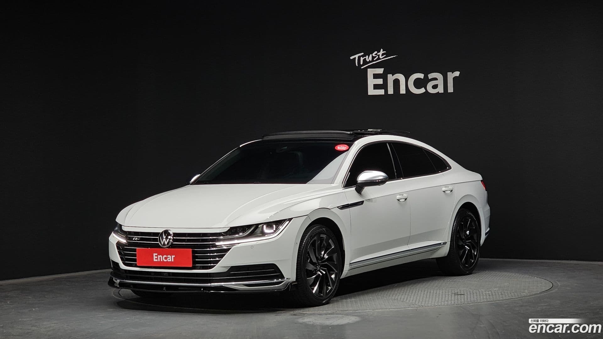 Main__Slider__Photo:Arteon Volkswagen 2019.5-0