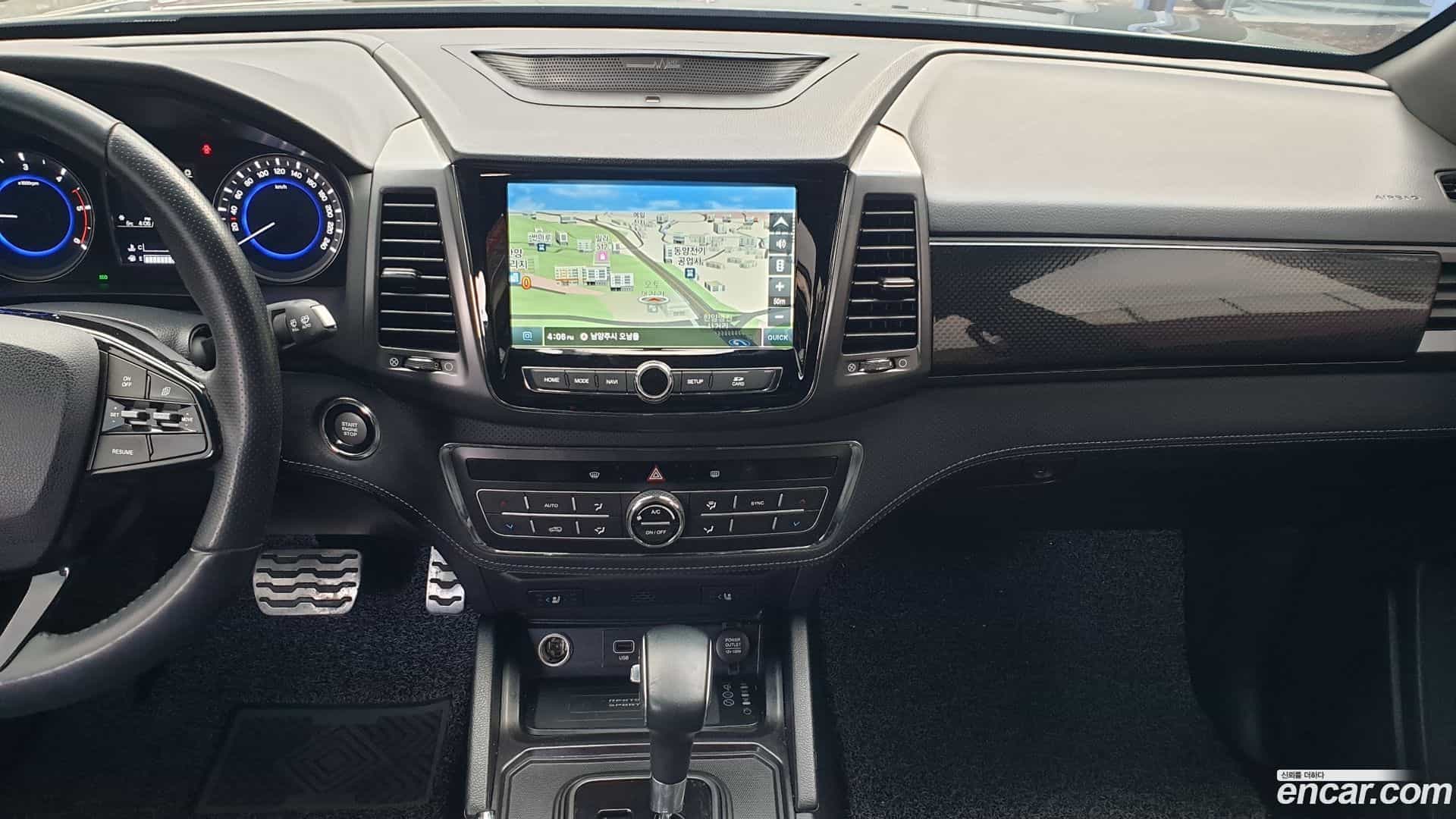 Rexton KG Mobility 2021.7-INNER-010