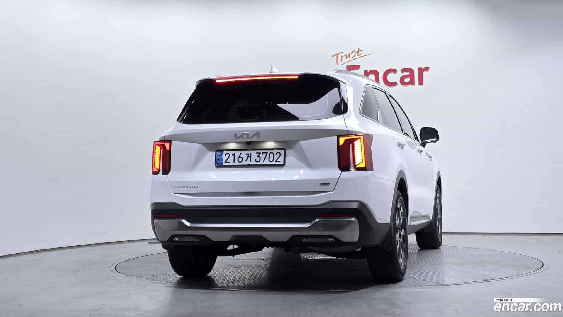 Sorento Kia 2024.0-OUTER-004
