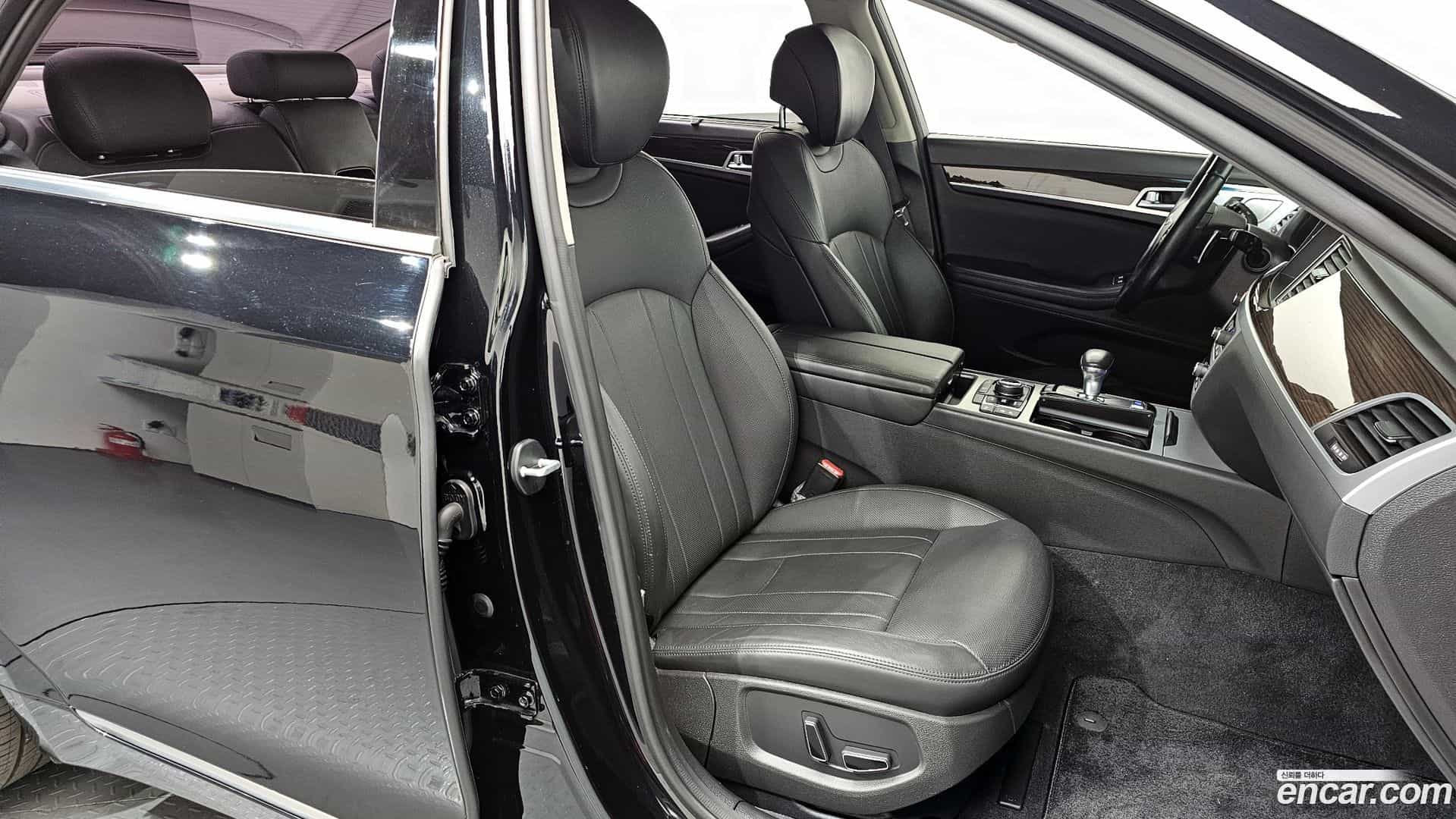 G80 Genesis 2016.9-INNER-010