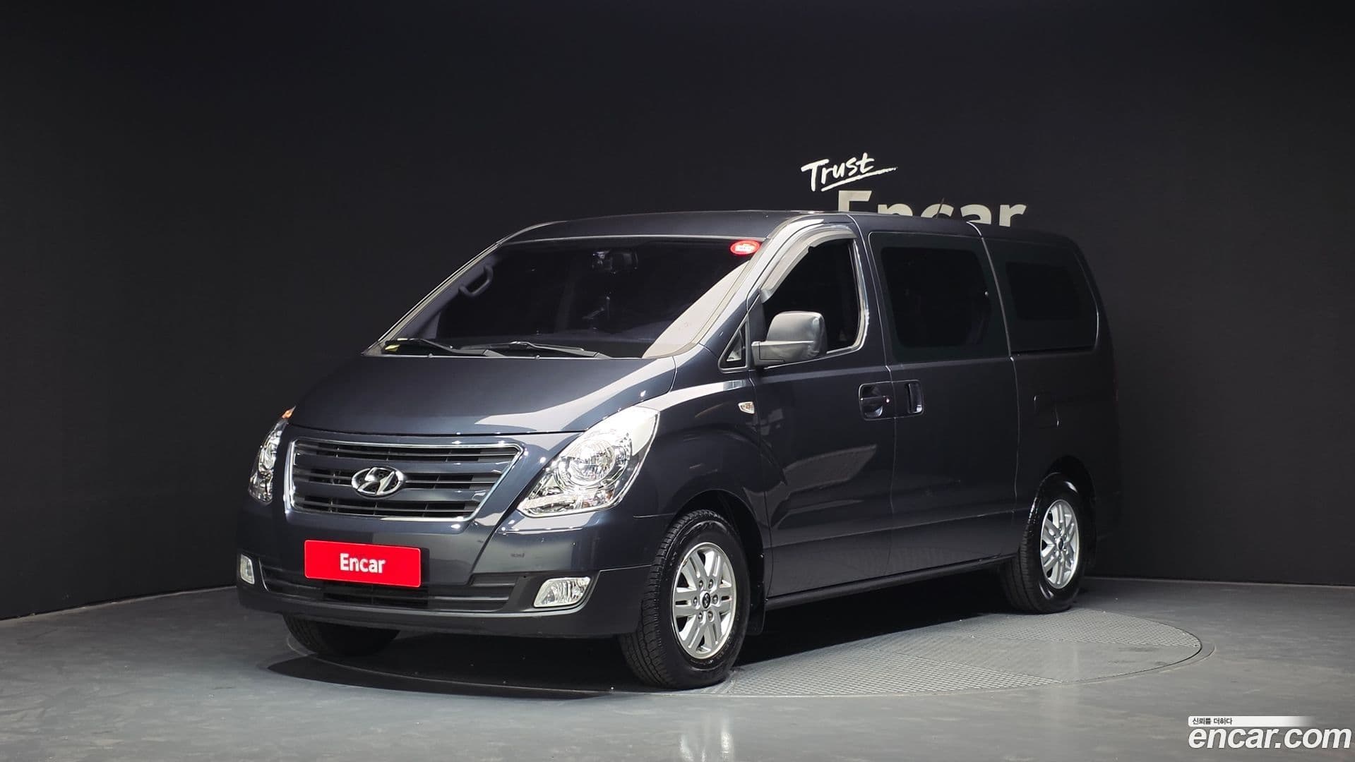 Main__Slider__Photo:Starex Hyundai 2017.3-0
