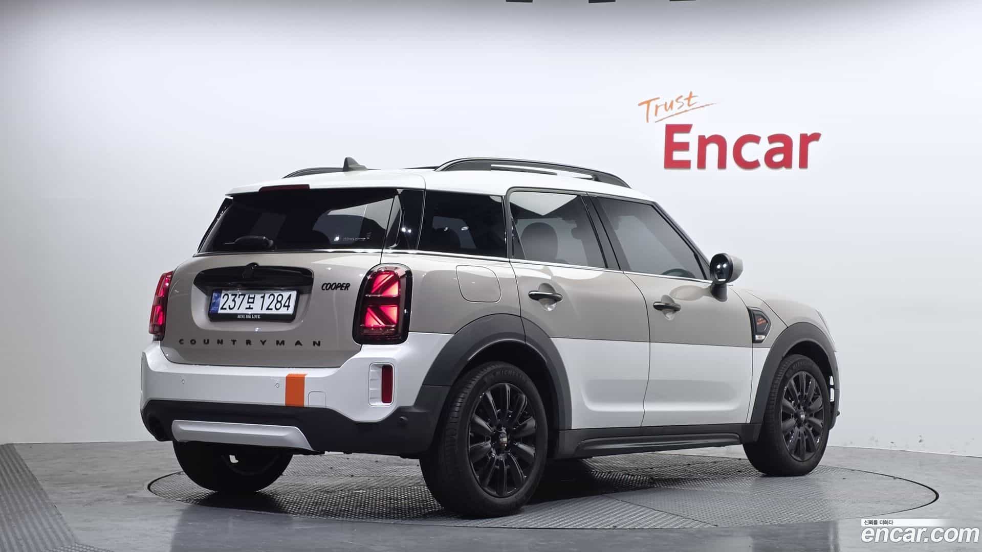 Countryman Mini 2024.2-OUTER-002