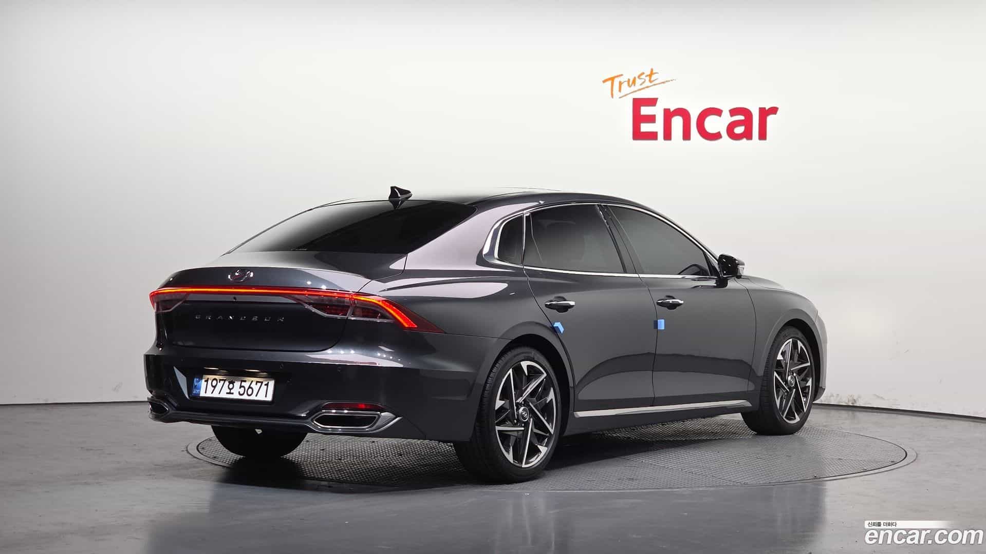 Grandeur Hyundai 2022.0-OUTER-002