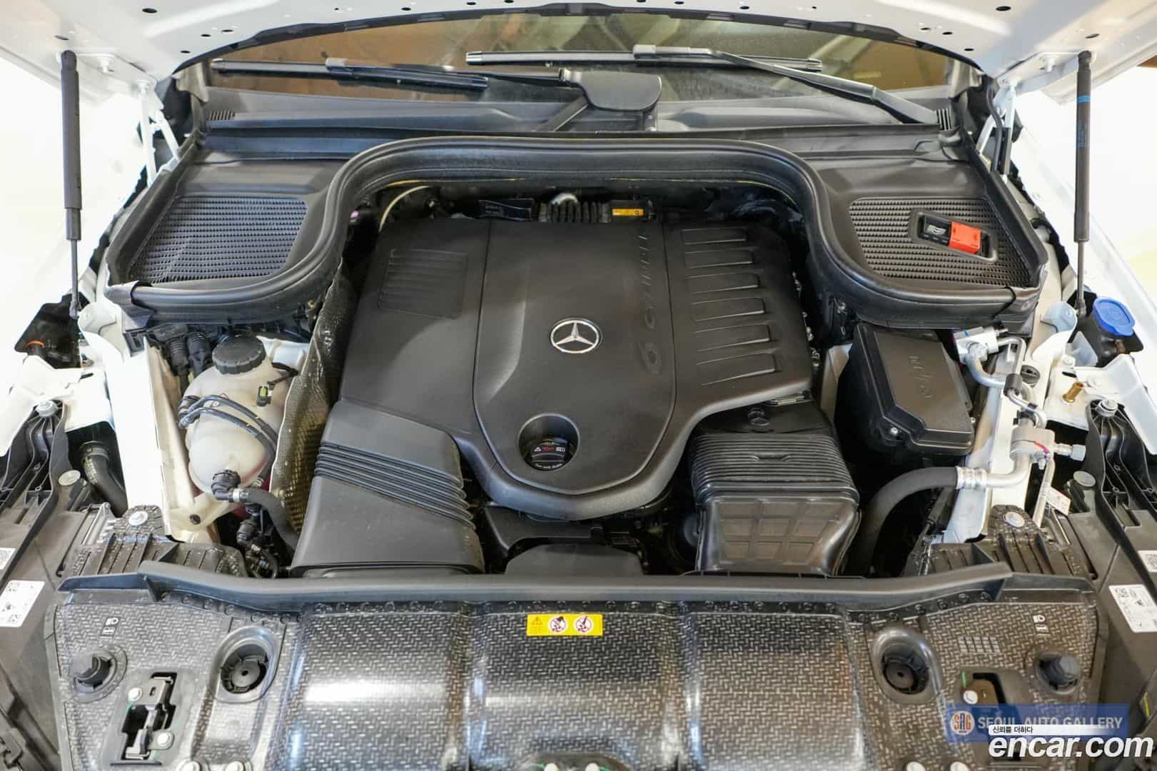 GLE-Class Mercedes-Benz 2025.2-INNER-006