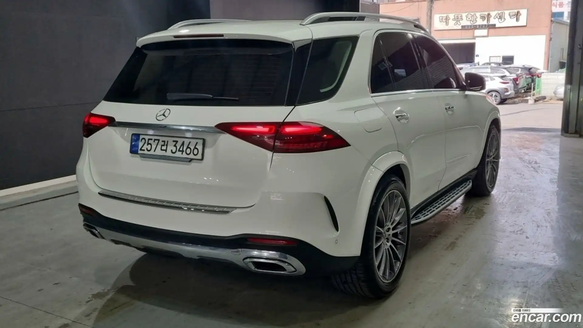 GLE-Class Mercedes-Benz 2024.5-OUTER-003