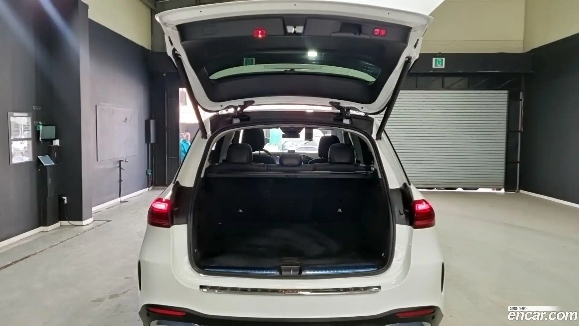 GLE-Class Mercedes-Benz 2024.5-OPTION-021