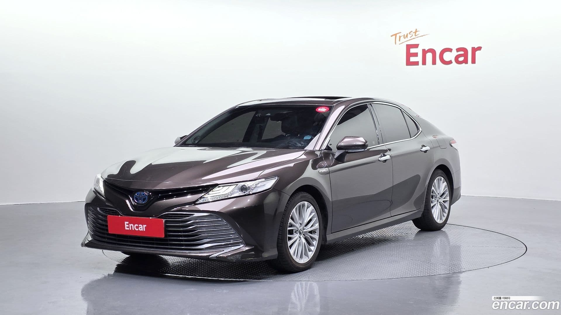 Main__Slider__Photo:Camry Toyota 2018.6-0