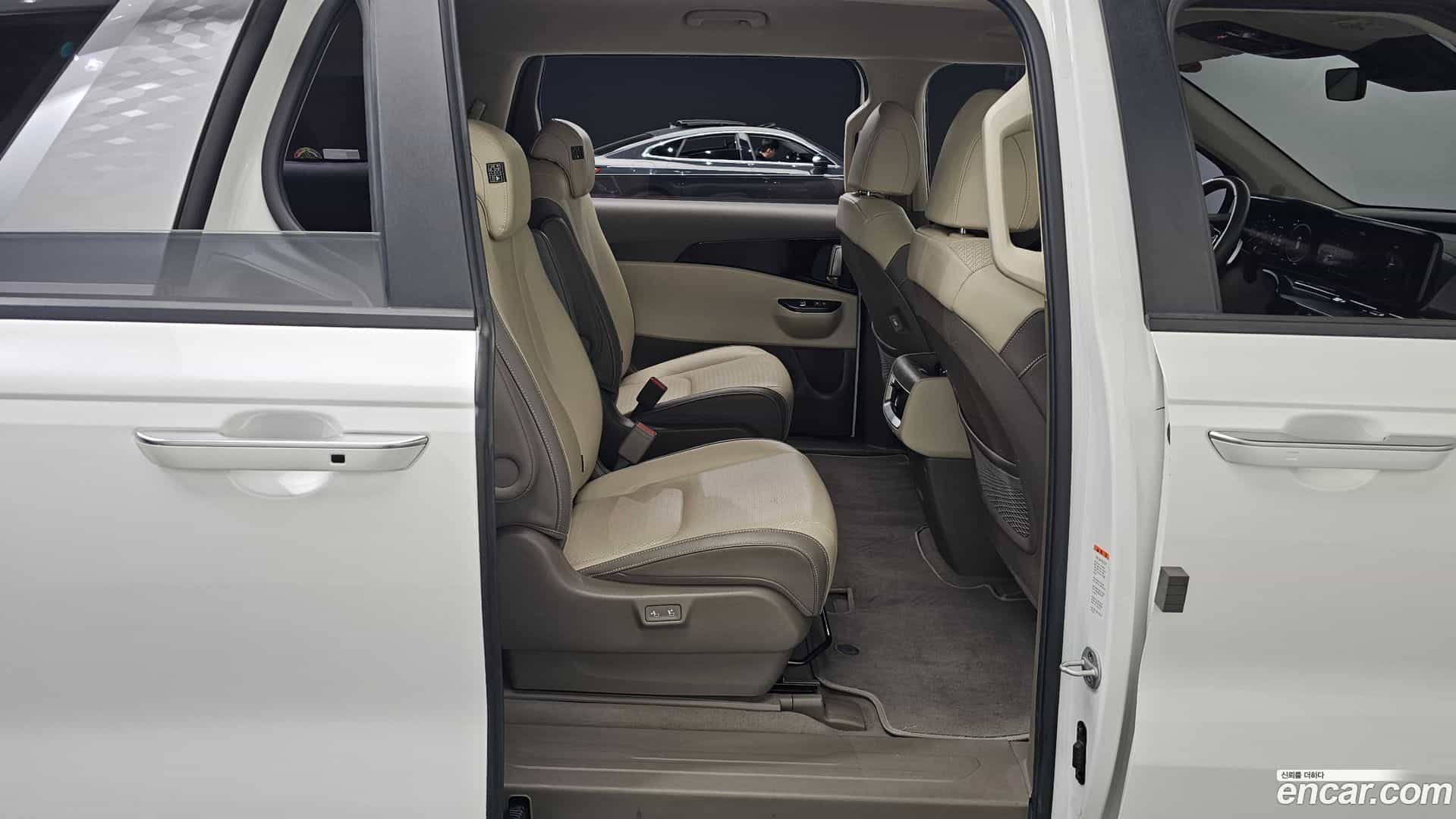 Canival Kia 2020.11-OPTION-016