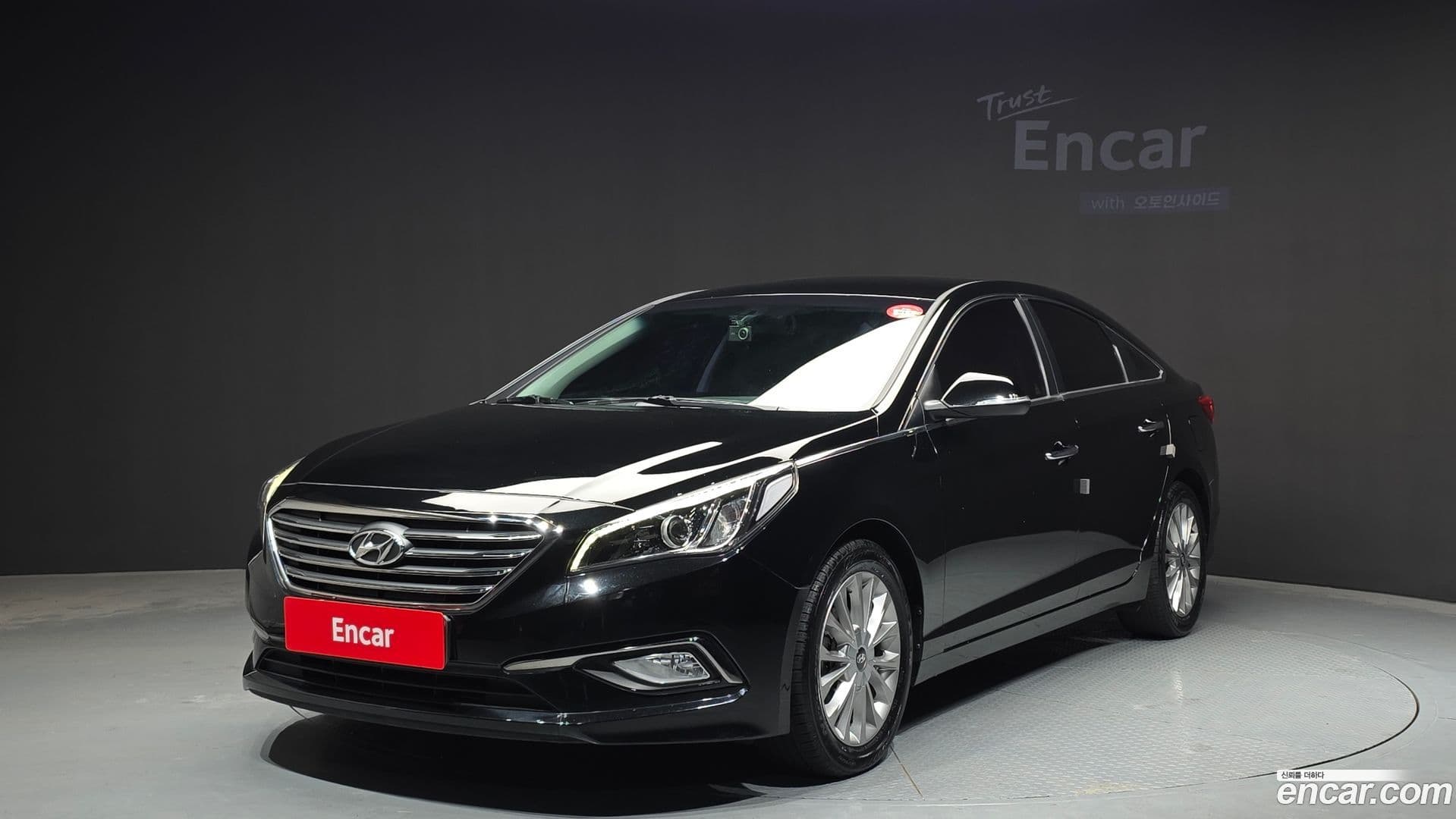 Main__Slider__Photo:Sonata Hyundai 2017.1-0