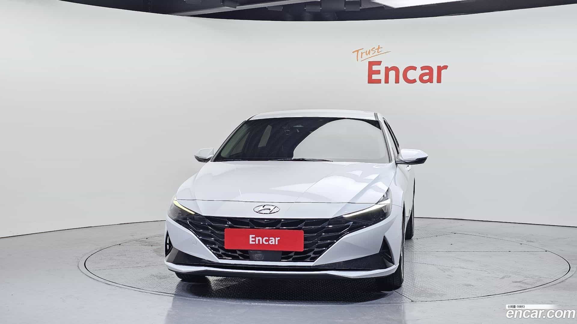 AVANTE Hyundai 2022.0-OUTER-003