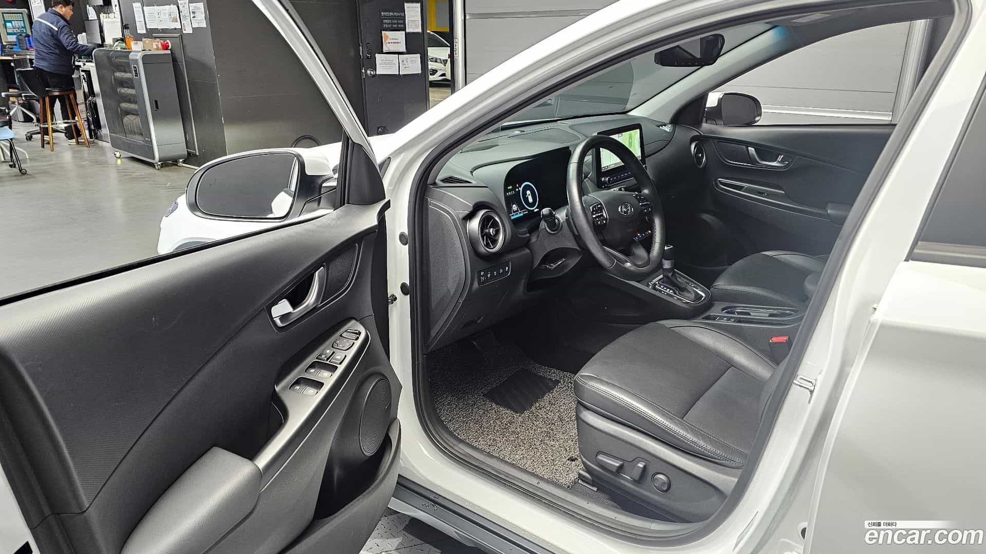 Kona Hyundai 2022.2-INNER-010
