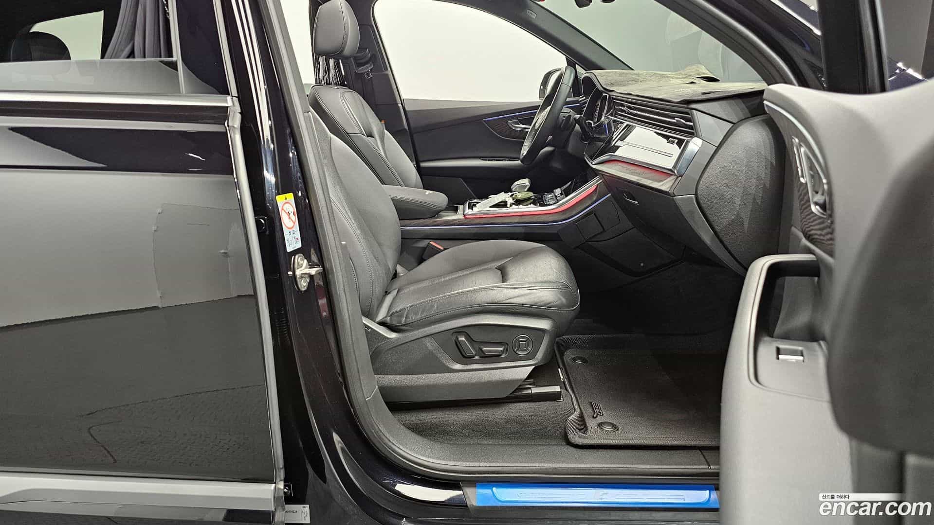 Q7 Audi 2021.6-INNER-010